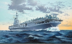 Trumpeter 5634 - 1:350 - USS Midway CV-41